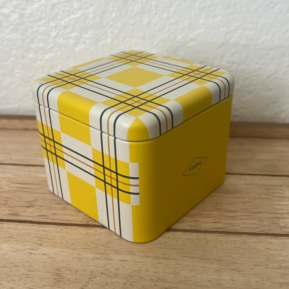 Fossil Yellow Plaid Tin Watch Box (New) - Picture 1 of 6